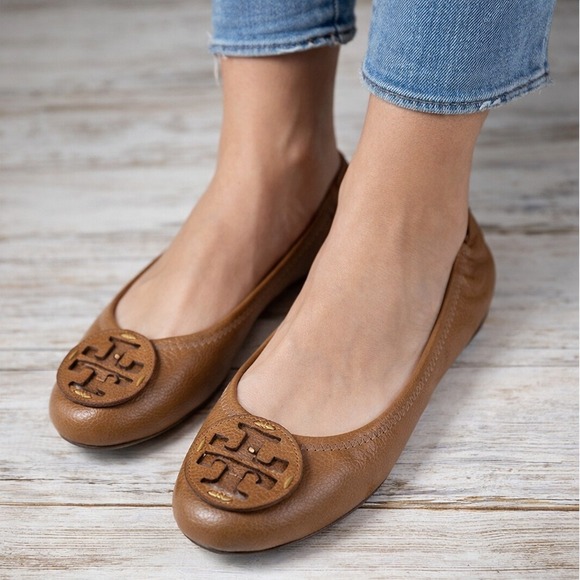 Tory Burch Shoes - Tory Burch Reva Pebbled Leather Ballet Flats Royal Tan Camel Women Shoe Size 7M